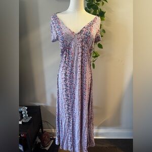 Floral V-Neck Maxi Dress forever 21 NWOT